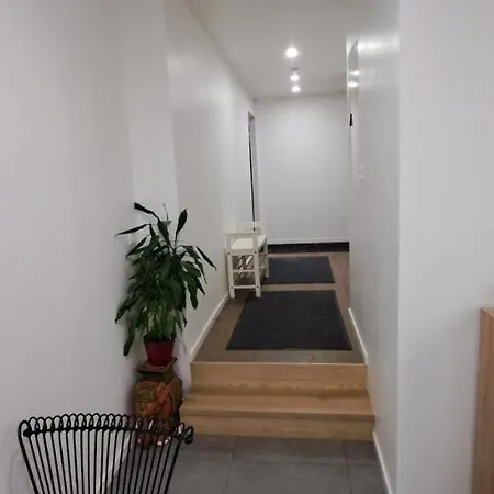 Sunrise Terrace דירה